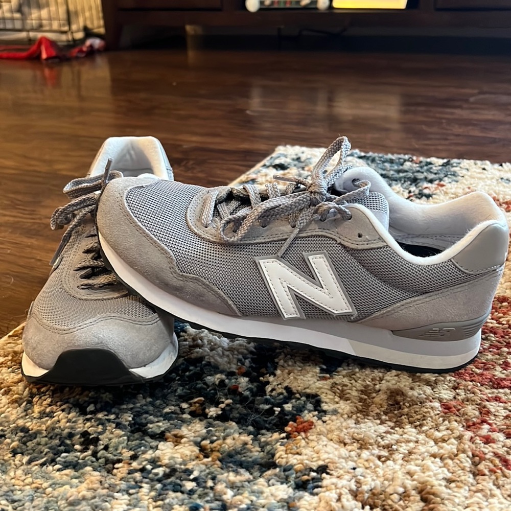 New balance shoes